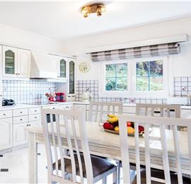 8 Bedroom villa with pool & seaview, near Acharavi, sleeps 16-18